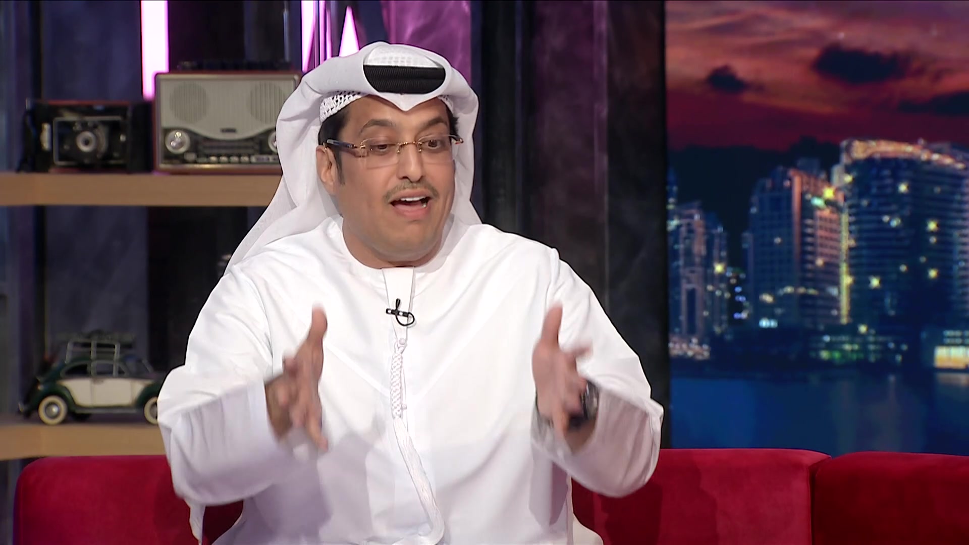 الملهم والمهم