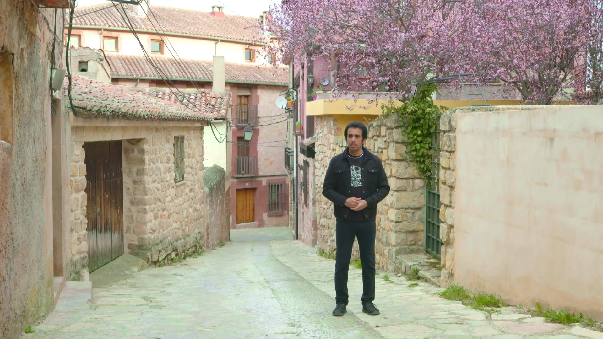 وإنك لعلى خلق عظيم