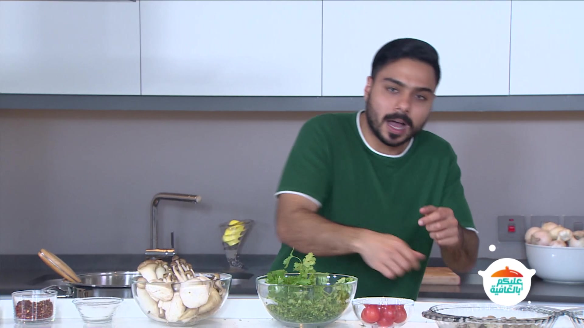Alaykum Blafya: Thai Tu Yum soup and salmon risotto