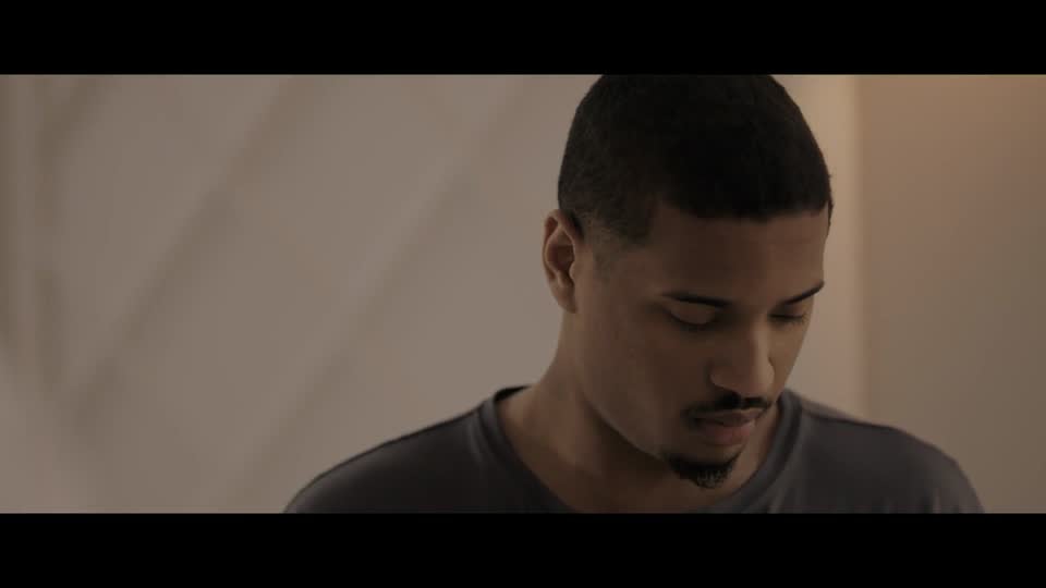 Episode 14 - Revealing the gender of the newborn