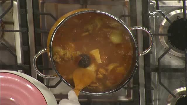 المطبخ الشعبي: مرقوقة دياي و الحبة الحمرة وعصير كوكتيل