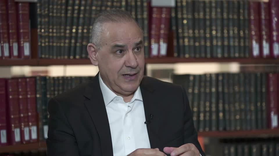 الكتابة عن الشخصيات