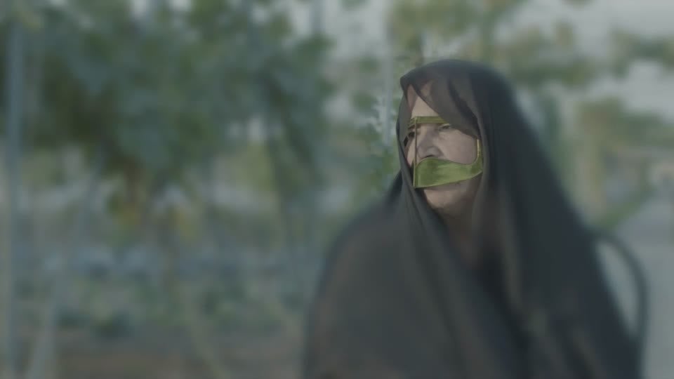 قيم في الضيافة و الكرم - و السياحة الدينية و الإقامة الذهبية