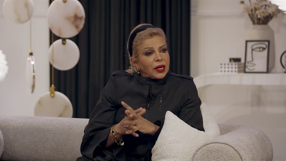 الحلقة 12 - فخرية خميس